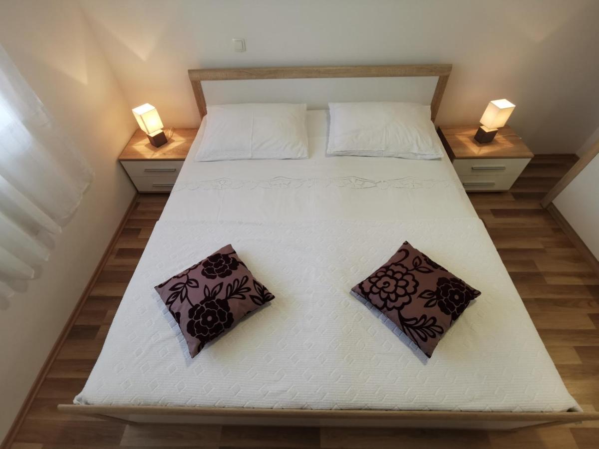 Apartmani Peco Duće 外观 照片
