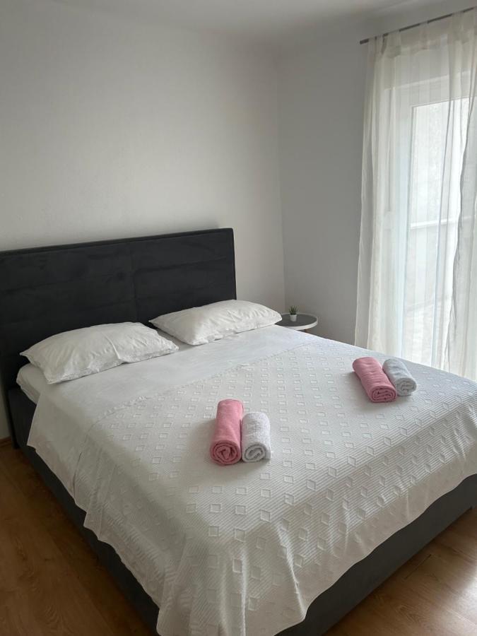 Apartmani Peco Duće 外观 照片